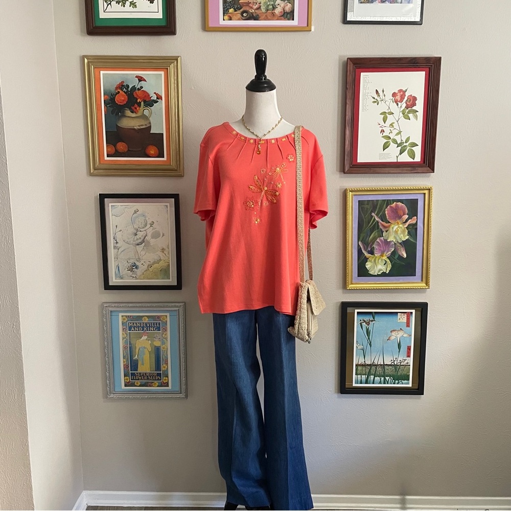 Vintage Coral Floral Beaded Short Sleeve T-Shirt